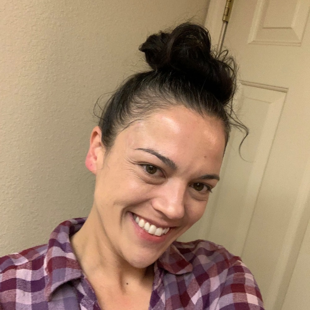 Meet your Posher, Stephanie